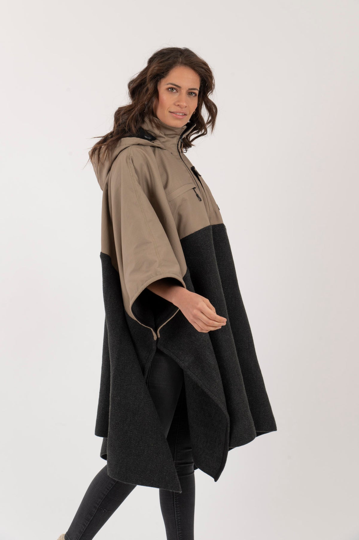 U Poncho Unisex Táita