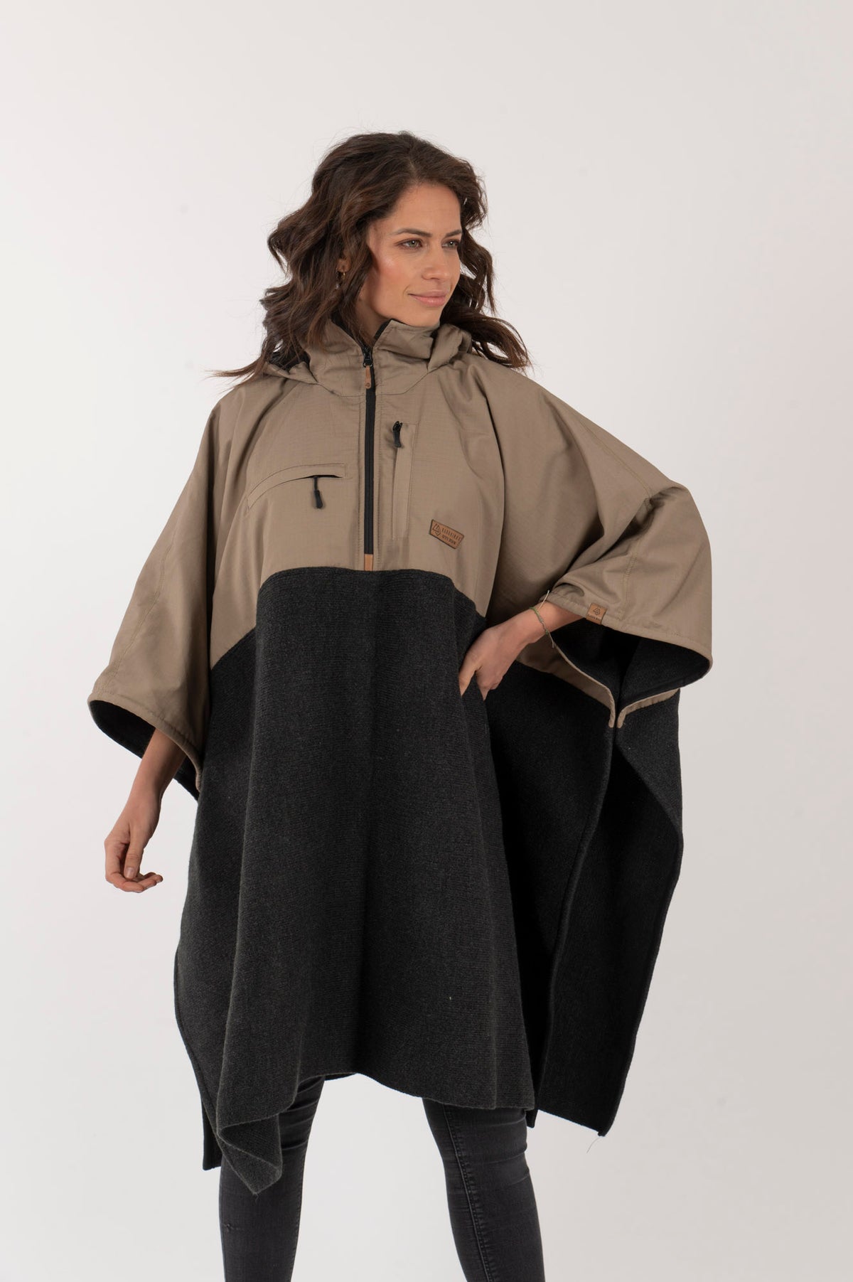U Poncho Unisex Táita