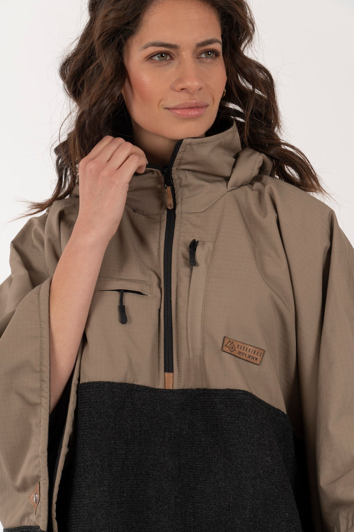 U Poncho Unisex Táita