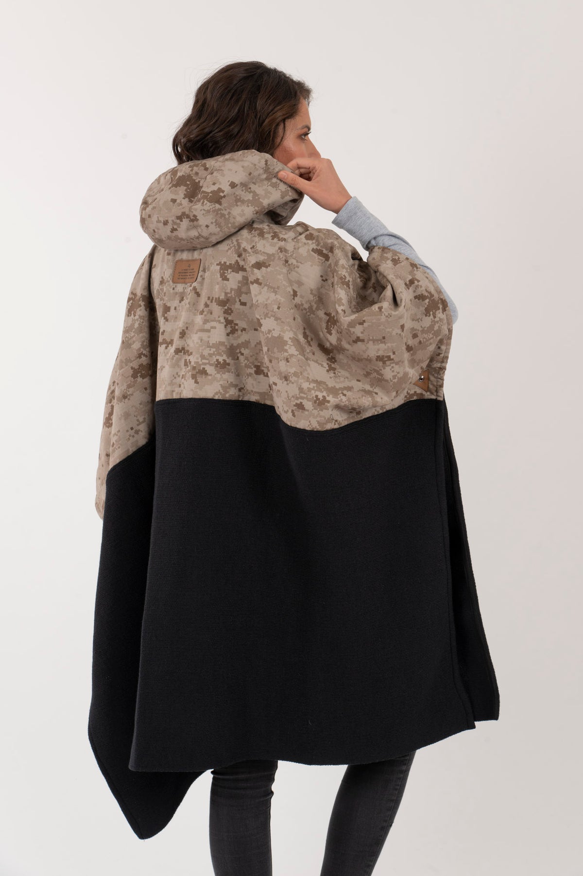 U Poncho Unisex Táita