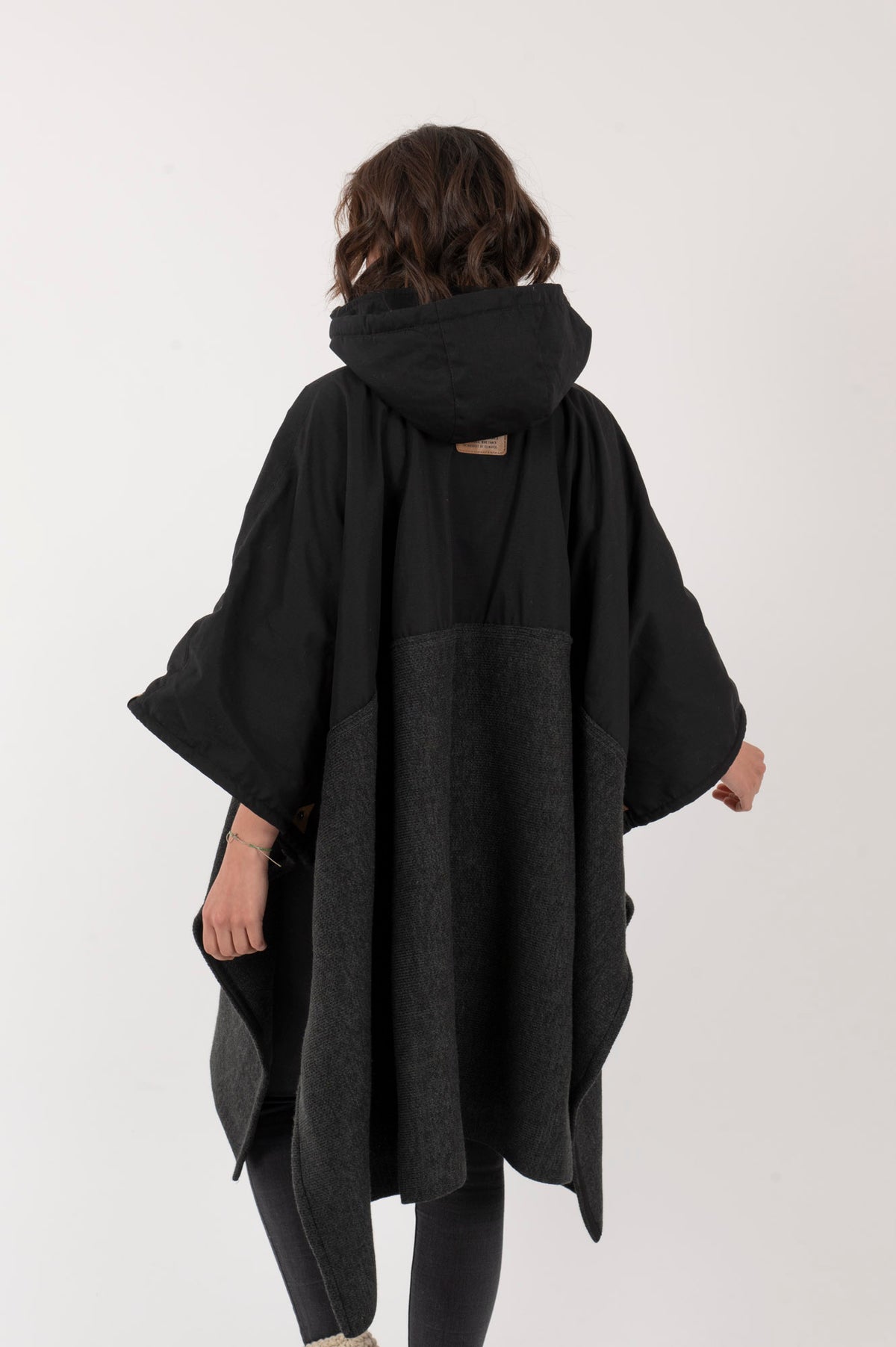 U Poncho Unisex Táita